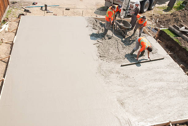 Best Best Concrete Contractor  in Shawnee, OK
